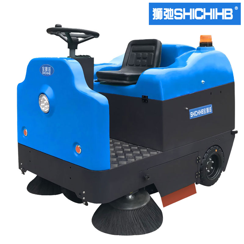 駕駛式掃地機B50S