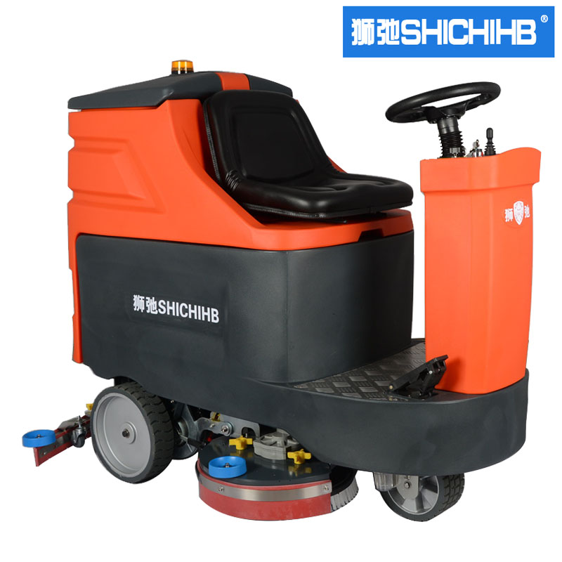 駕駛式洗地機X8